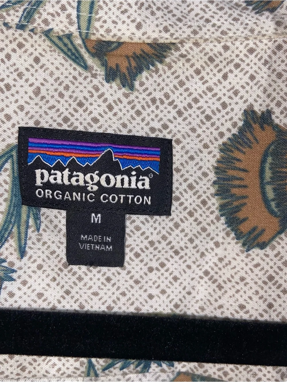 Patagonia Shirt Mens Medium Summer Plant Wool White Go To Organic Cotton Button